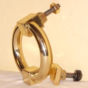 Llamador antiguo de bronce