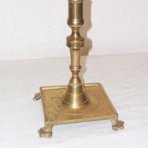 Candelabro antiguo de bronce