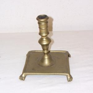 Candelabro antiguo de bronce
