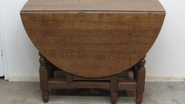 Tipos mesas antiguas restauradas